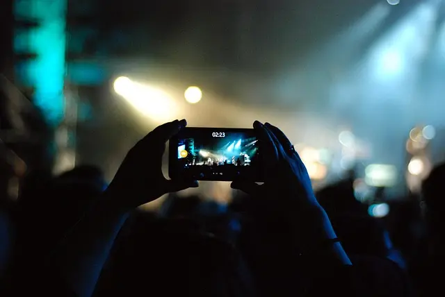 Accessoires Indispensables Concerts Été 2026